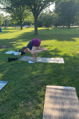 5 Simple Yoga Poses to Relieve Stress After a Busy Day